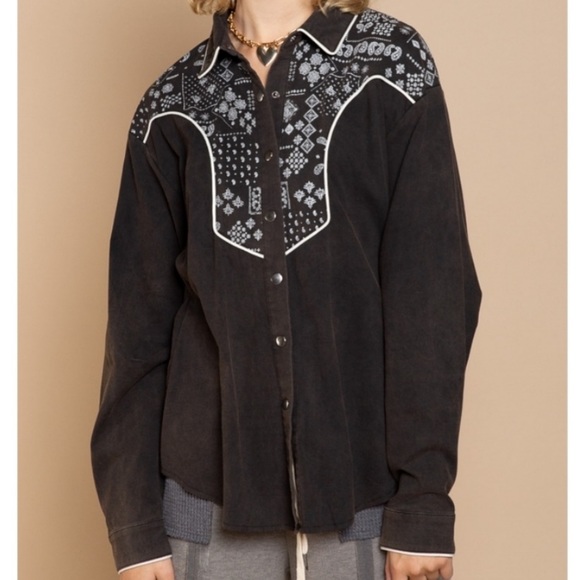 POL PAISLEY PRINT BLOUSE - Picture 2 of 7